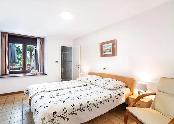 Toni * Πορτορόζ